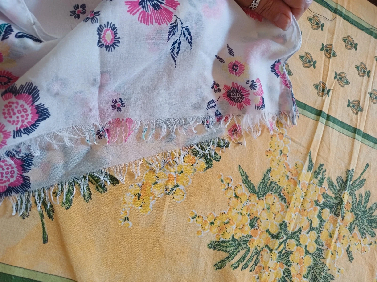 Estola com flores, lenço, volta ao pescoço – photo 6